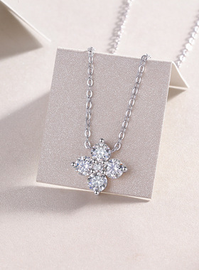 比钻石还闪亮人工培育钻石s925银莫桑石幸运四叶草吊坠项链项链