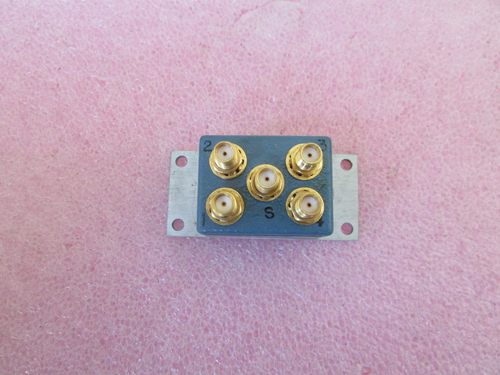 MAC  C39911-1 SMA 0.002 - 300 MHz 射频微波 一分四 功率功分器 - 图0