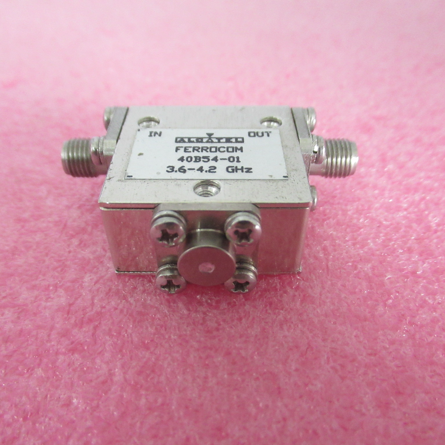 ALCATEL 3.2-4.5GHz 3200-4500MHz SMA母 射频微波同轴隔离器 - 图0