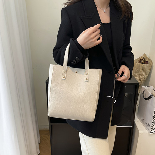 高级感2025新款时尚百搭潮流大容量托特包女通勤包简约皮质手提包 - 图2