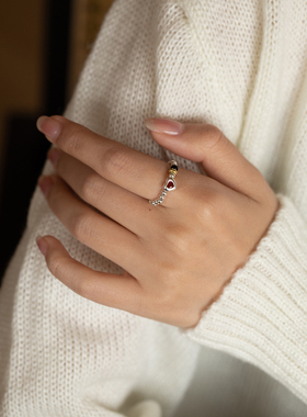 飞鸟屿城纯银串珠爱心戒指