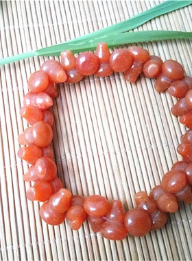 天然红色东陵玉石葫芦手链