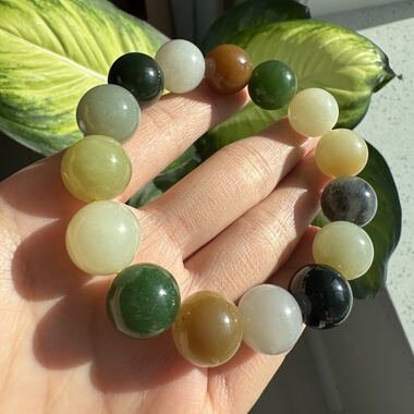 新疆和田玉多宝手串卡14mm油润细腻带证书