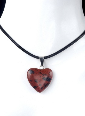 【茜茜珠饰】天然水晶玛瑙半宝石20mm爱心吊坠项链混色随机 30色