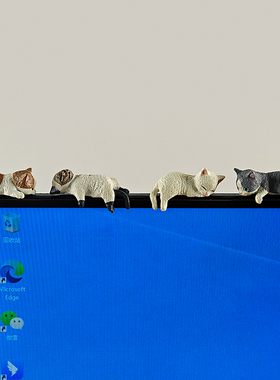 可爱猫咪电脑显示屏装饰公仔办工电脑桌屏幕治愈系解压玩偶小摆件