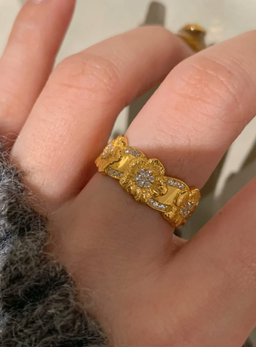 满圈花朵沙金戒指拉丝小金花仿真黄金指环女中古风新中式叠戴戒指