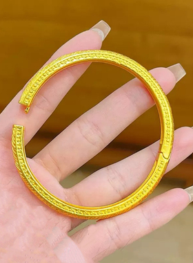 复古丝绒卡扣手镯实心仿真黄金沙金拉丝斜纹卡扣镯子送女朋友礼物