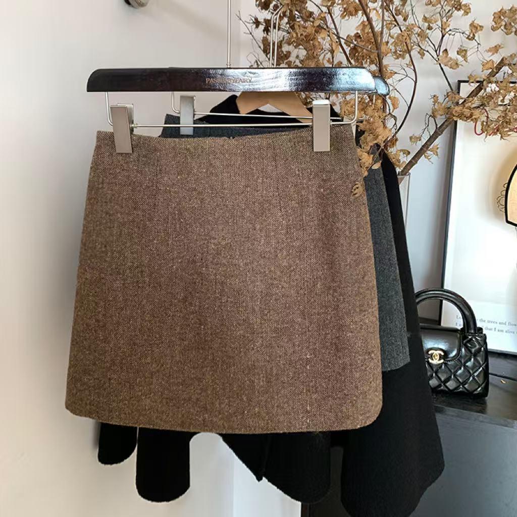 大码高级灰显瘦半身裙秋冬加厚毛呢短裙高腰miu系小个子百搭a字裙 - 图0