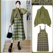 Pregnant Woman Autumn Winter Suit Tea System Advanced Sensation Thickened Knit Blouse Deliver Scarves 100 Hitch Plaid Fur Wear Long Skirt