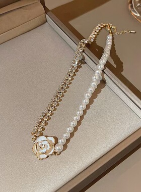 小红书爆款法式复古山茶花珍珠项链女款轻奢小众设计感颈链锁骨链