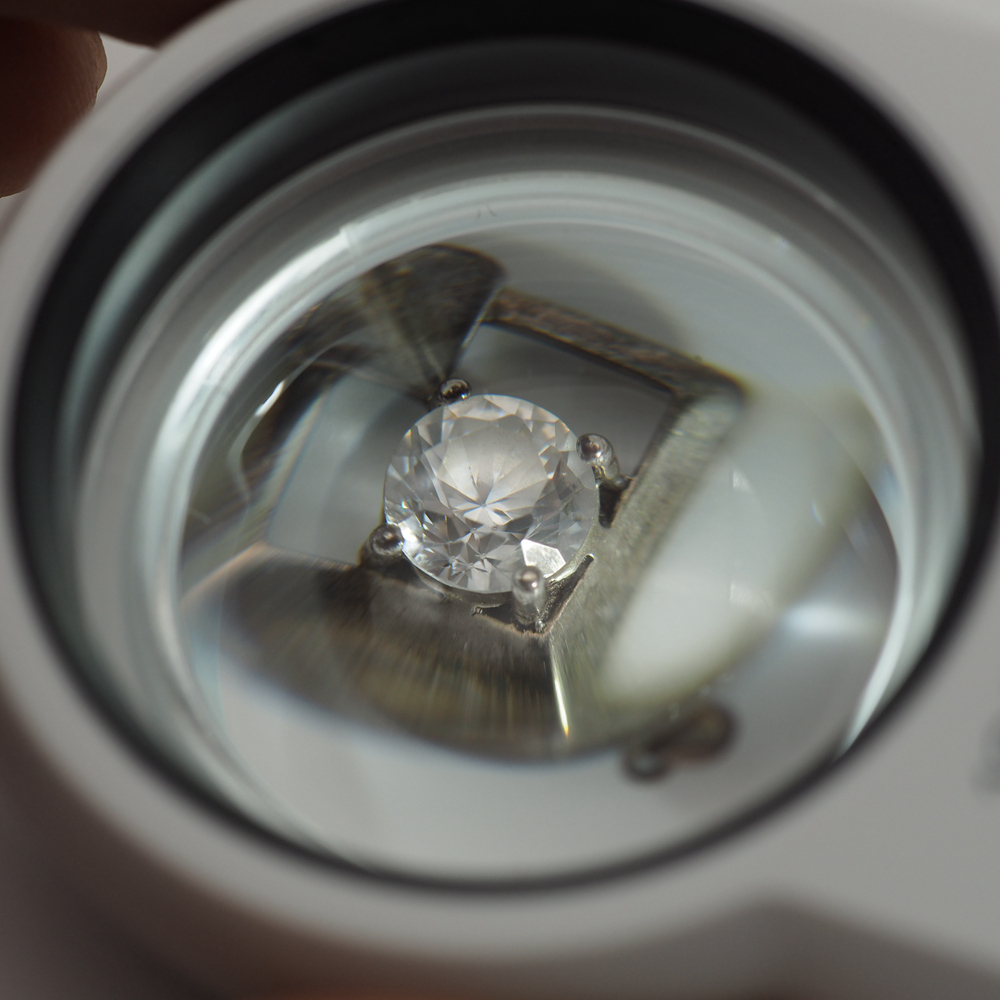 German jewelry appraisal magnifying glass with LED light 60 times