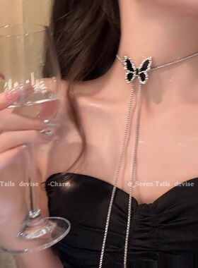 钛钢不掉色蝴蝶项链可调节抽拉式腰链轻奢小胸链感颈链辣妹锁