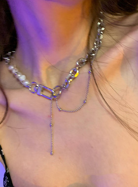 钛钢秋冬字母项链女潮ins嘻哈百搭卫衣链长款毛衣链男小众感