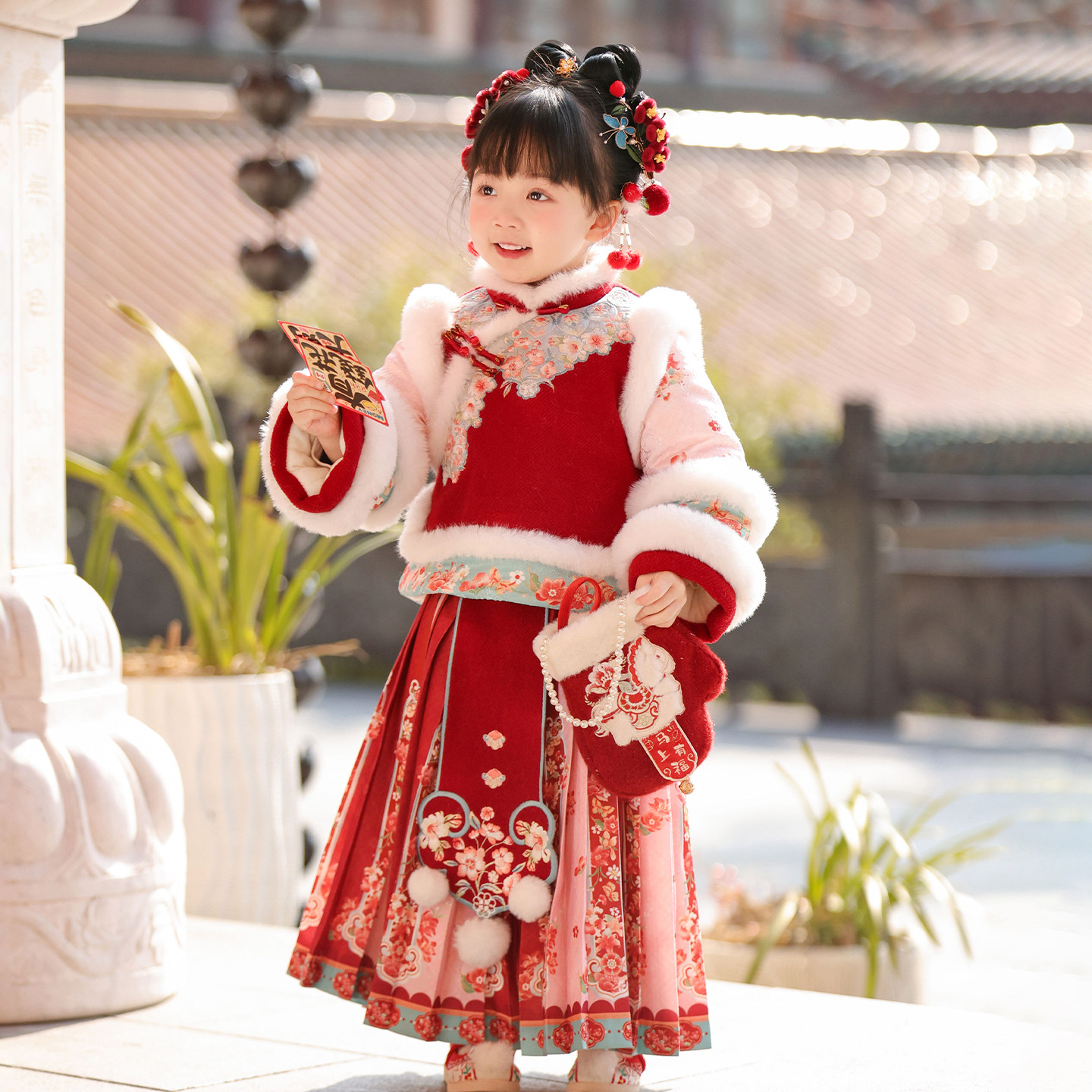 汉服女童2025冬款儿童新中式中国风仙气明制马面裙套装红色拜年服,淘宝优惠券,粉丝福利购,淘宝优惠卷