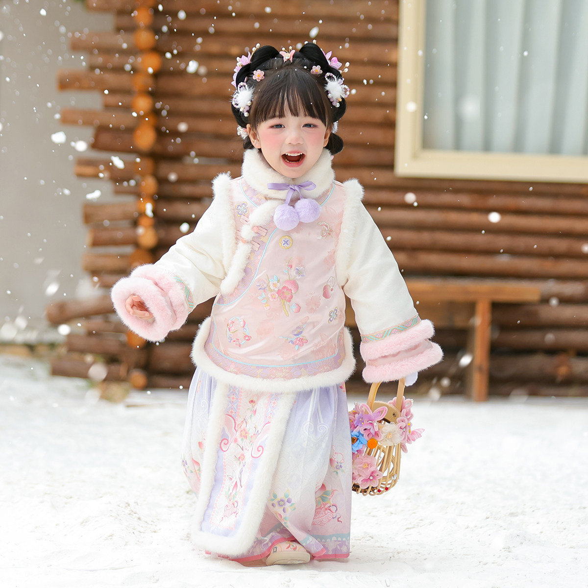 汉服女童2025冬款儿童新中式明制马面裙套装小女孩仙气国风拜年服,淘宝优惠券,粉丝福利购,淘宝优惠卷