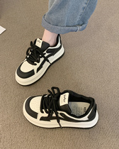 MINGFANG Who can refuse a pair of classic black and white matching color board shoes?