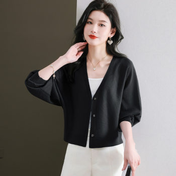 V-neck knitted cardigan jacket ສໍາລັບແມ່ຍິງ 2024 ໃຫມ່ shawl shawl ຊັ້ນນອກ shawl ຜ້າໄຫມ sunscreen ເຄື່ອງປັບອາກາດ ເສື້ອບາງ ຄົນອັບເດດ: