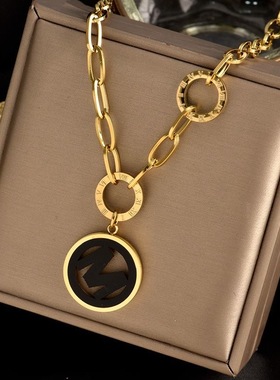 钛钢高级感轻奢加长锁骨链字母D项链女卫衣链百搭ins气质毛衣链潮