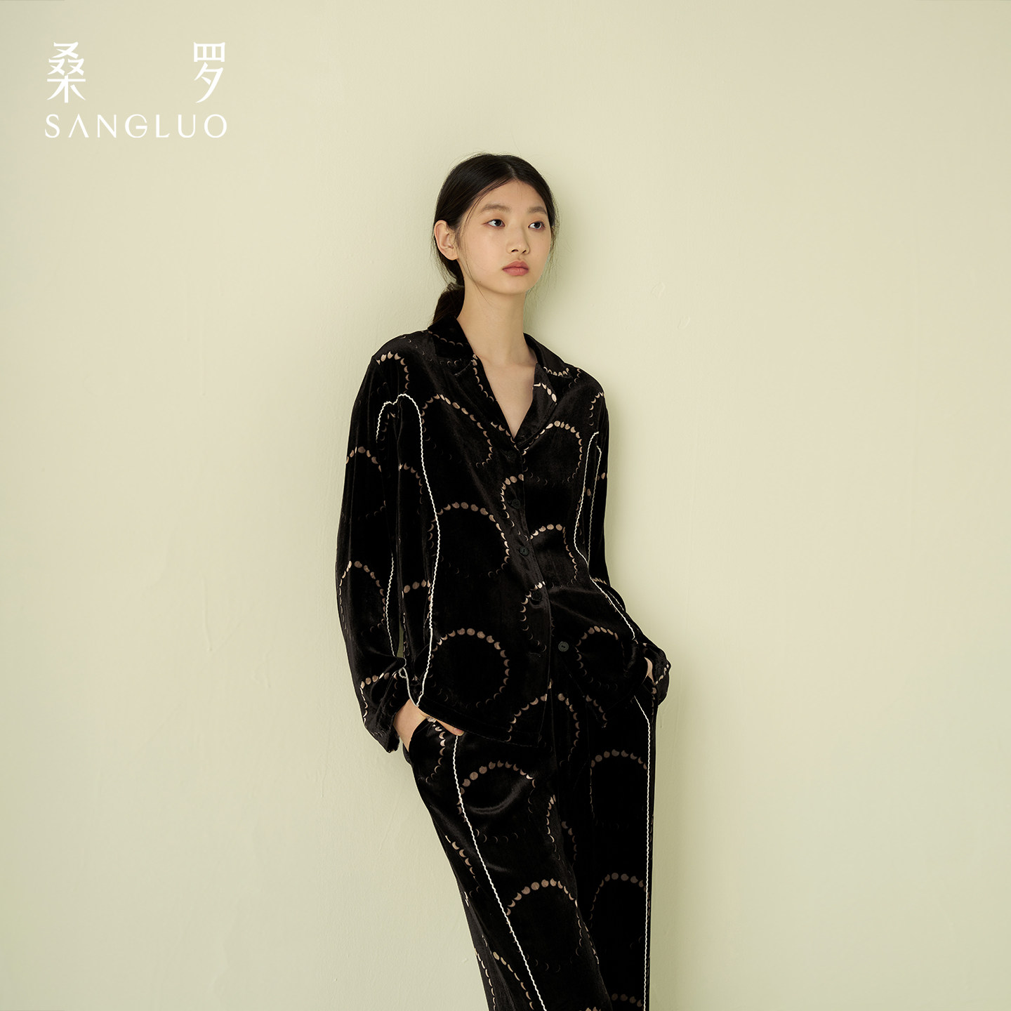 月亮印花』桑罗桑蚕丝绒长袖睡衣套装长袖女款家居服秋冬可外穿 - 图2