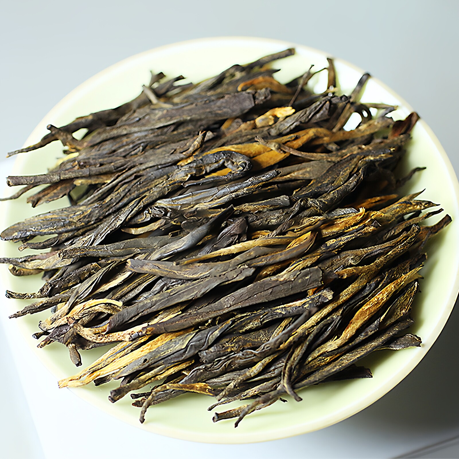 滇红茶松针古树老树经典红茶58云南凤庆野生蜜香大金针正宗