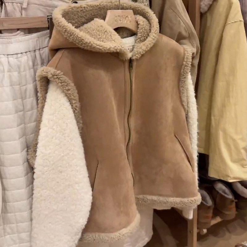 正品现货~两面穿连帽皮毛一体马夹韩国冬季叠穿百搭马甲短外套女,淘宝优惠券,粉丝福利购,淘宝优惠卷