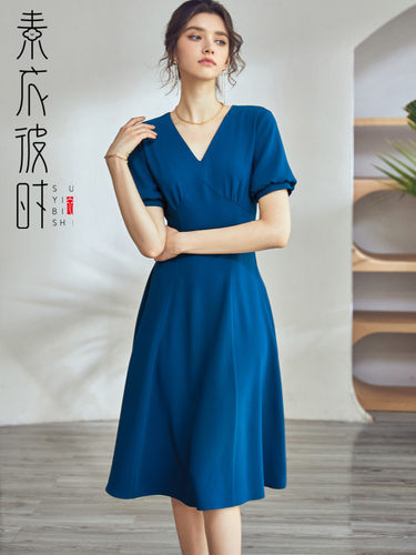 素衣彼时夏女士V领大摆连衣裙服装裁剪图 女灯笼袖中长裙子纸样板 - 图1