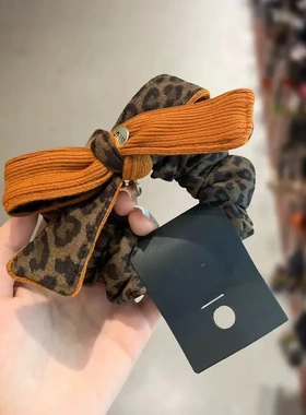 甜酷辣妹风橙色豹纹针织蝴蝶结小肠圈侧低马尾绑发圈耐用头绳