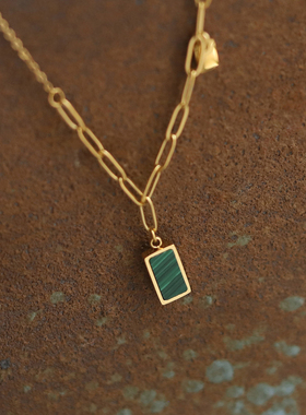 绿条纹项链小方块锁骨链