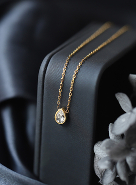 简约ins锆石梨形水滴单钻钛钢镀金项链  0.01KG