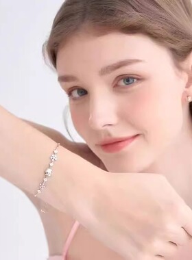 hellokitty凯蒂猫手链女生轻奢小众精致高颜值学生党闺蜜生日礼物