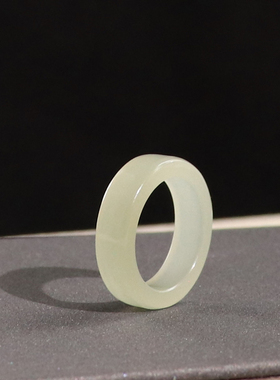 和田玉冰晴12号直切浅绿戒指