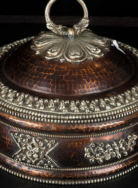 西藏复古储物盒纯铜客厅装饰摆件