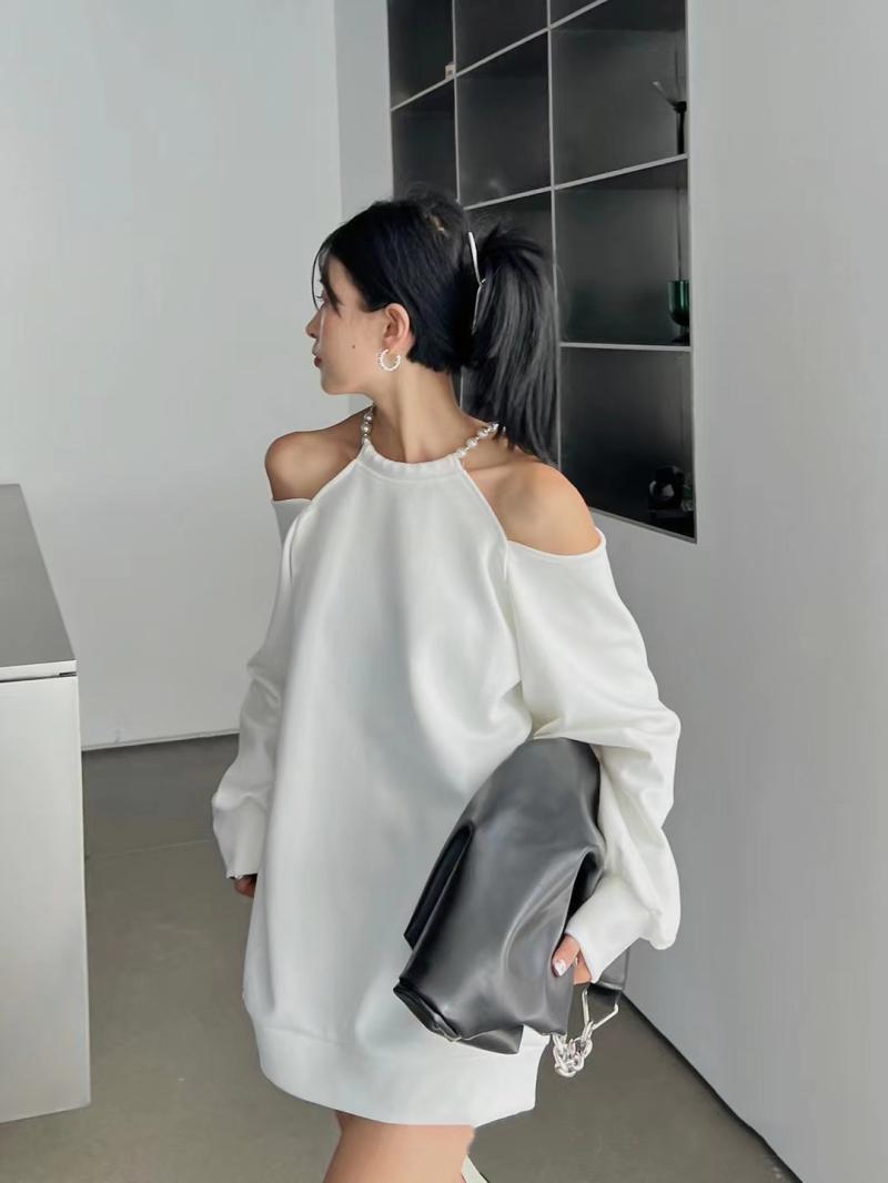 胖mm特大码300斤珍珠链条露肩长袖卫衣女春夏中长款宽松休闲上衣 - 图3