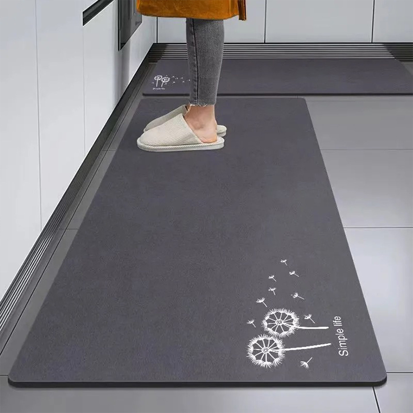 Diatom mud absorbs water and oil, non-slip long kitchen floor mat