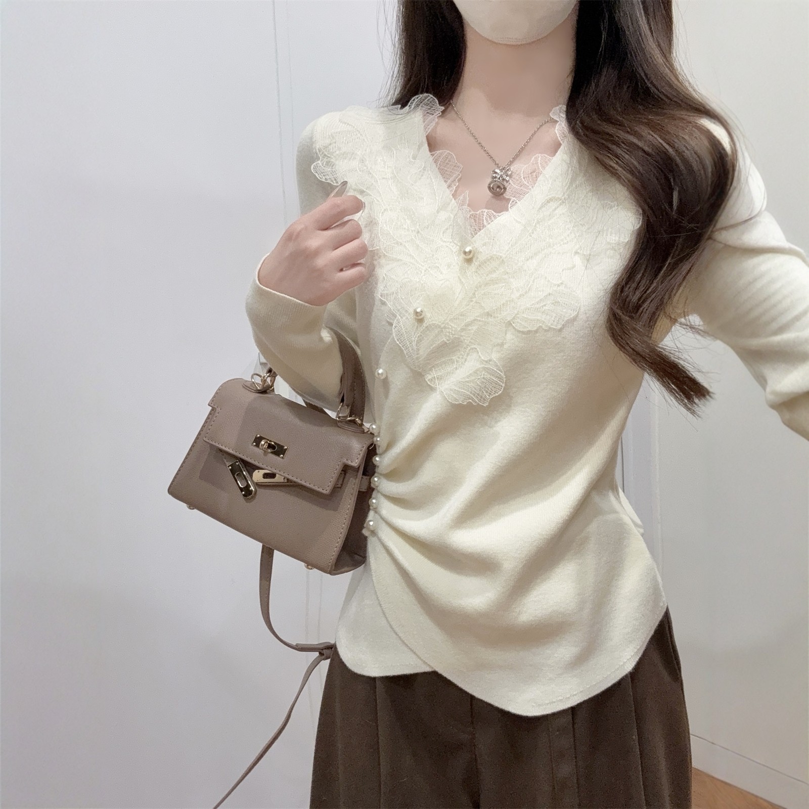 法式别致蕾丝V领毛衣女秋冬收腰显瘦褶皱针织衫打底衫女内搭上衣,淘宝优惠券,粉丝福利购,淘宝优惠卷