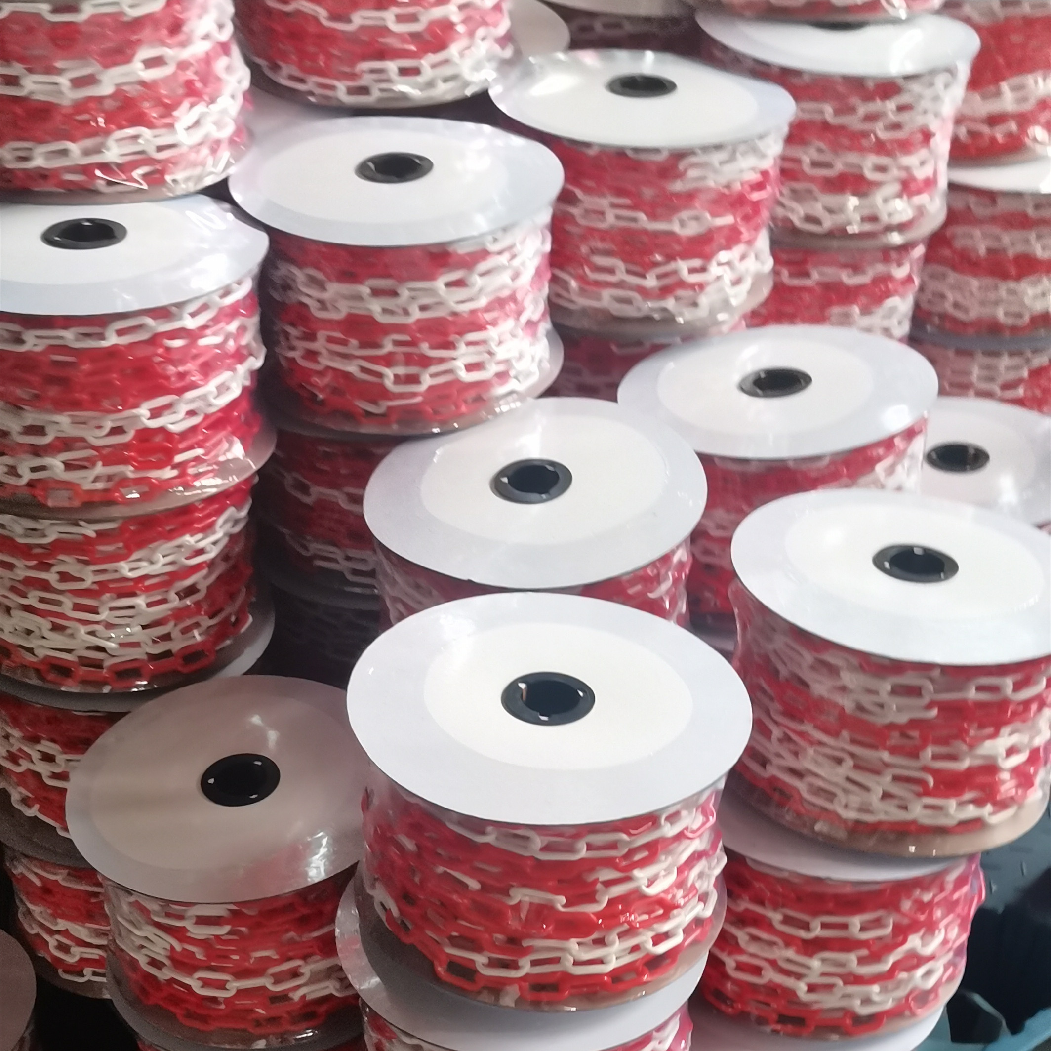 6mm卷装塑料链条50米塑料链条绿蓝红黄色胶链警示25米卷轴进出口,淘宝优惠券,粉丝福利购,淘宝优惠卷