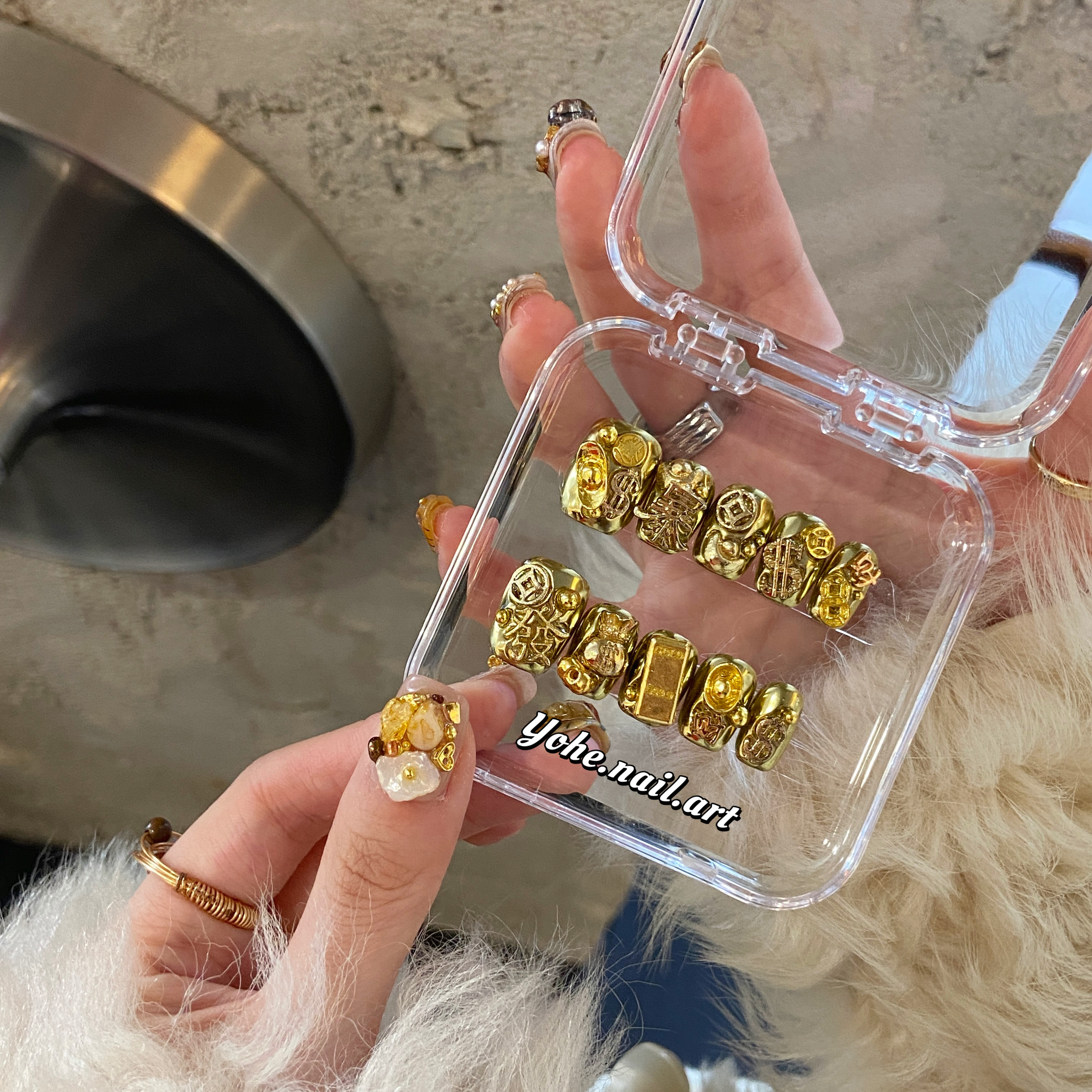 宥荷Studio 新年限定 黄金万两穿戴甲美甲定制假指甲手工定制短甲,淘宝优惠券,粉丝福利购,淘宝优惠卷