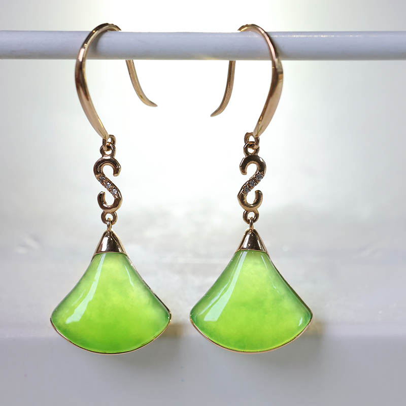 双十一特惠天然和田玉耳环菠菜绿碧玉扇形镶嵌18k金耳坠a货送老婆 - 图2