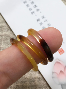 简单素款玉髓戒子细款尾戒