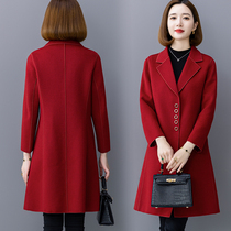 The autumn winter in the middle of the ladies Mao the upscale soft fabric in which the elderly mother and the woman fit the body jacket.