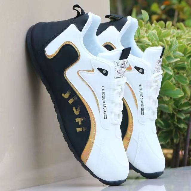Autumn and winter high-end men's shoes leather waterproof sports casual shoes for men's lightweight soft sole non-slip dad running shoes
