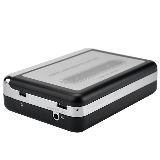 Altmodischer nostalgischer Zweikanal-Kassetten-MP3-Player