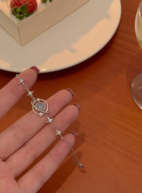 耿耿星河手链女ins小众设计闺蜜手链潮酷辣妹2025新款高级感饰品