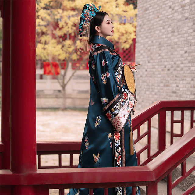 Yirel 2023 green silk brocade ancient costume real shot