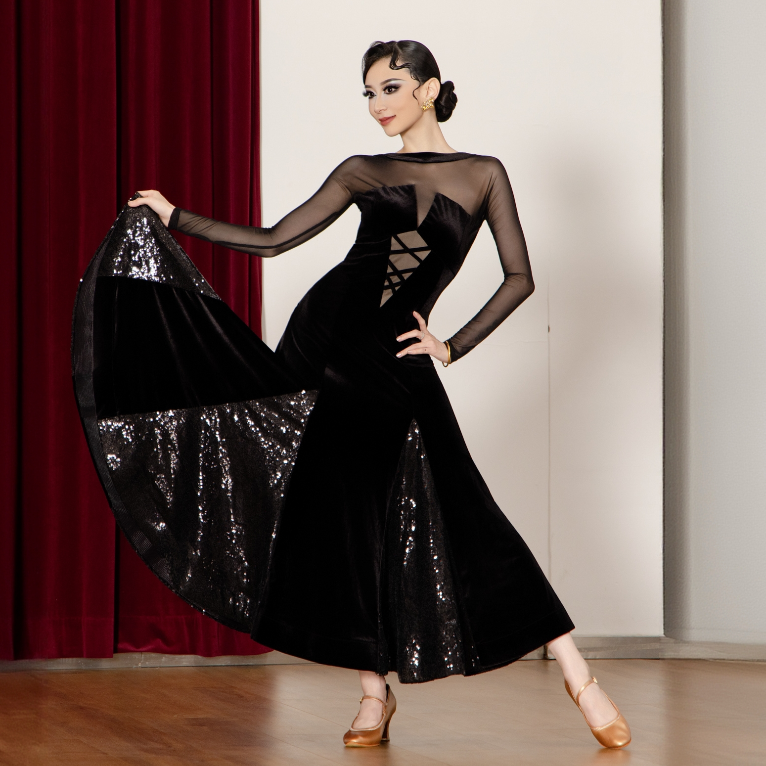 丹珍国标连衣裙新款女交谊舞摩登表演舞跳舞性感丝绒大摆裙M9-14,淘宝优惠券,粉丝福利购,淘宝优惠卷