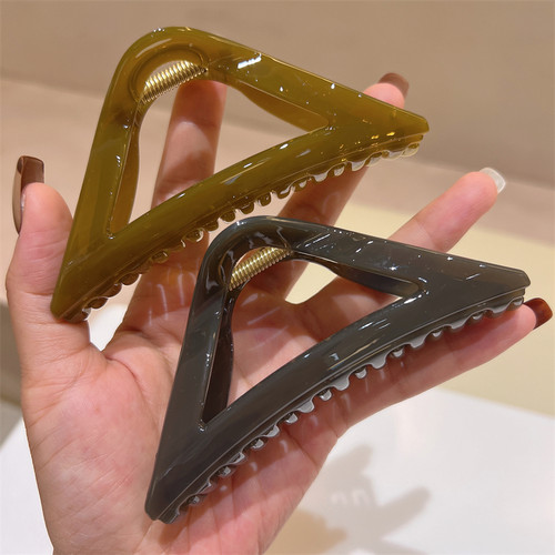 许你耀眼 赵露思同款三角形法式盘发韩系高级感轻奢大抓夹鲨鱼夹 - 图0
