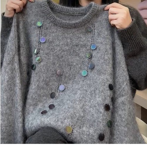 胖mm特大码300斤慵懒风重工亮片灰色毛衣女秋冬设计感宽松针织衫 - 图0