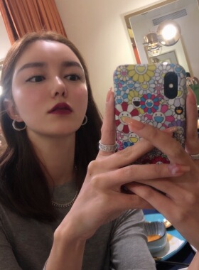 925银设计师满钻轻奢重工戒指