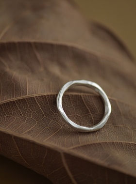 泰国清迈纯手工不规则锤纹闭口s990纯银可调节食指戒指【弥藏】