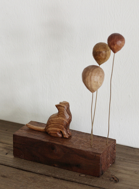 原创纯手工雕刻创意摆件气球木猫